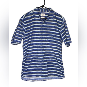 Men’s Hurley Button Up Tailored Fit Size XL Blue Striped Pattern‎